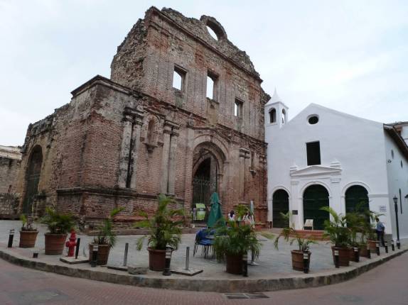 Ruínas de igreja no Casco Antiguo, na Cidade do Panamá, a capital do país